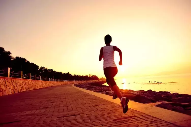 Jogging for half an hour in the morning to lose weight effectively