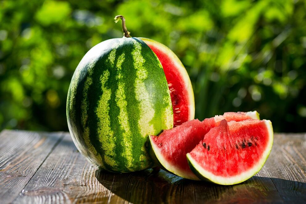 Juicy watermelon for weight loss